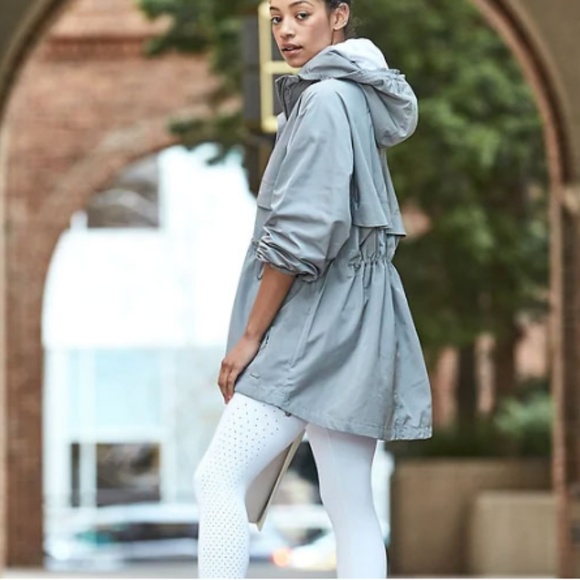 Athleta Jackets & Blazers - Athleta RARE Rainfall Swing Parka Water Resistant